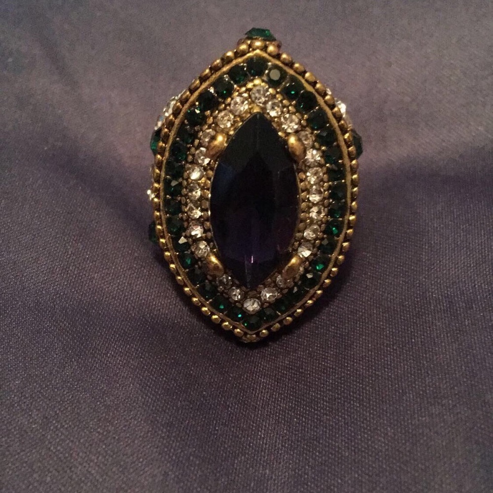 New Beautiful Ring Size 9